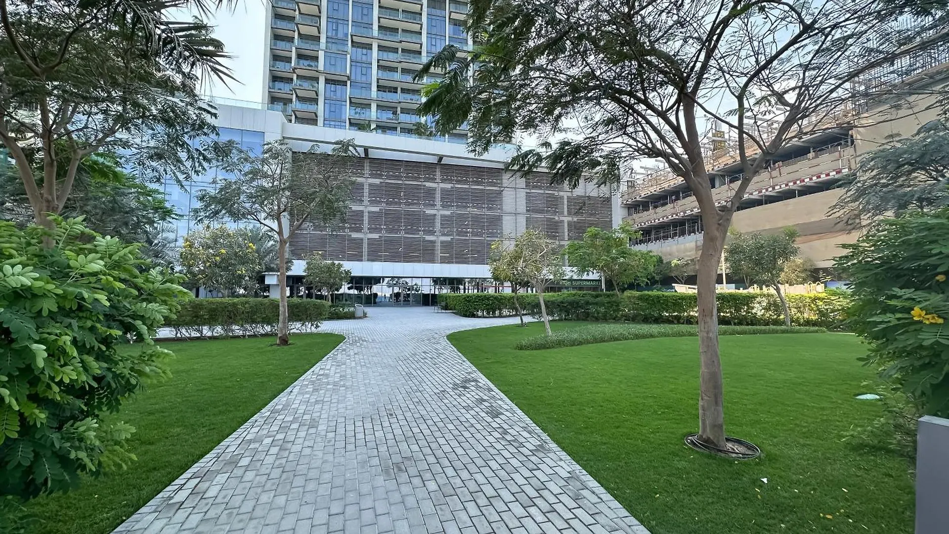 Dream Dubai Stay Sea Views & Private Balcony Apartment